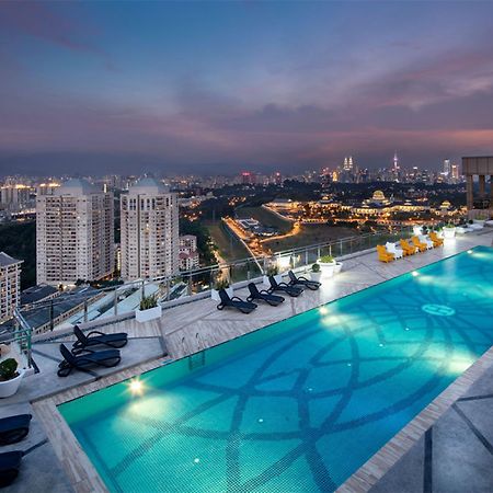 Dorsett Hartamas Kuala Lumpur Hotel Ngoại thất bức ảnh Infinity pool at the rooftop of the hotel