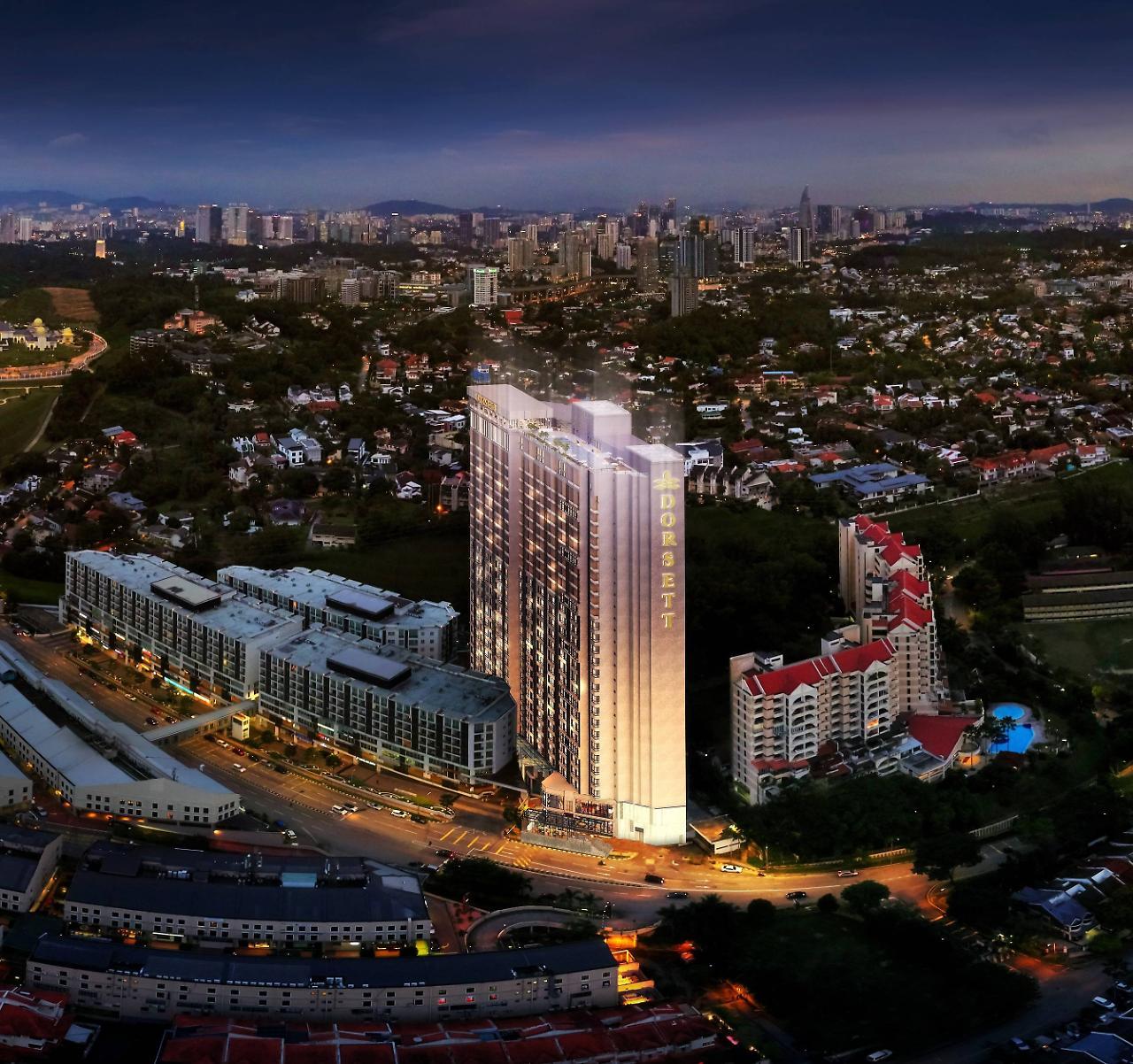 Dorsett Hartamas Kuala Lumpur Hotel Ngoại thất bức ảnh The 38-storey residential tower