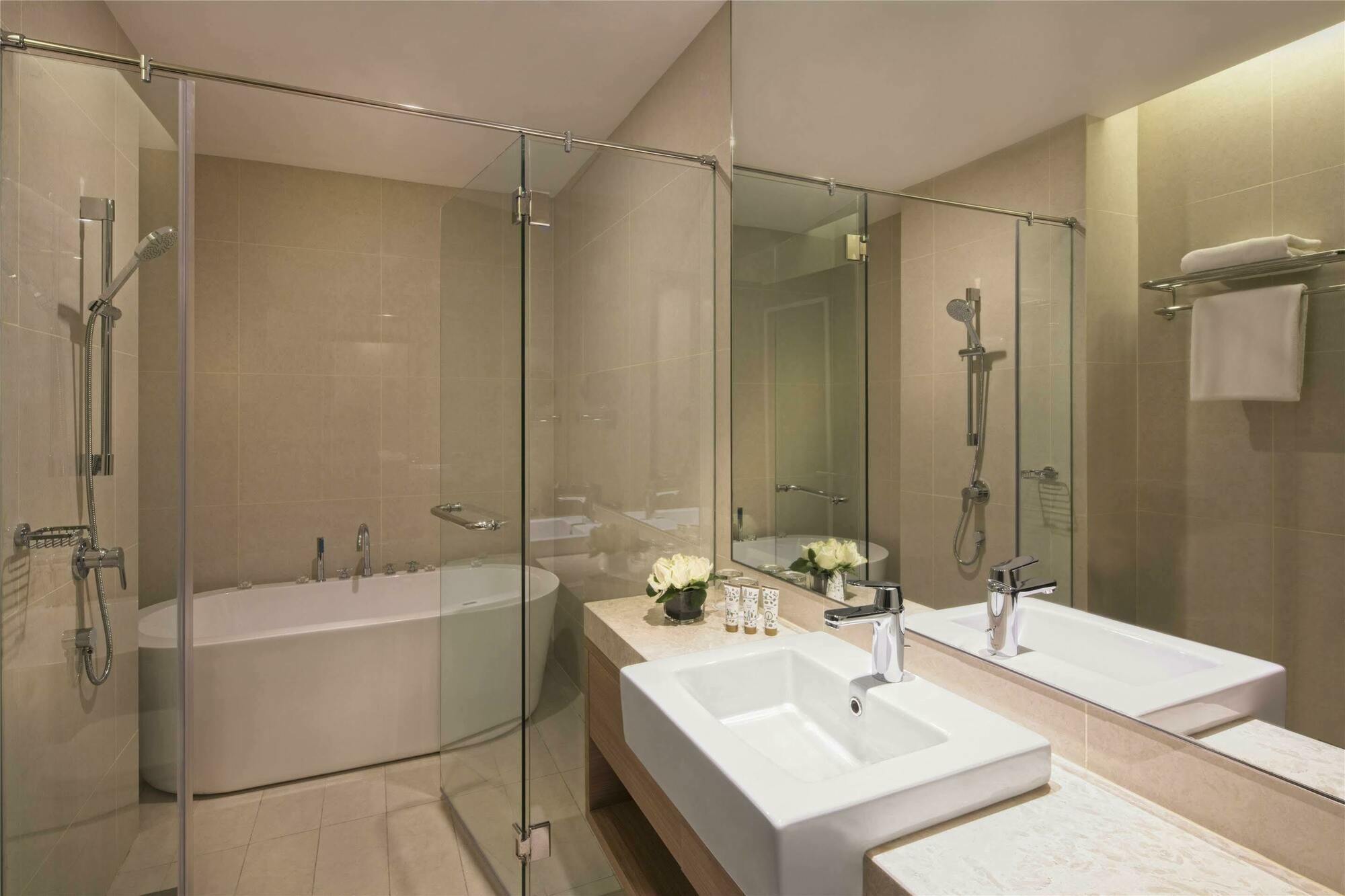 Dorsett Hartamas Kuala Lumpur Hotel Ngoại thất bức ảnh Bathroom